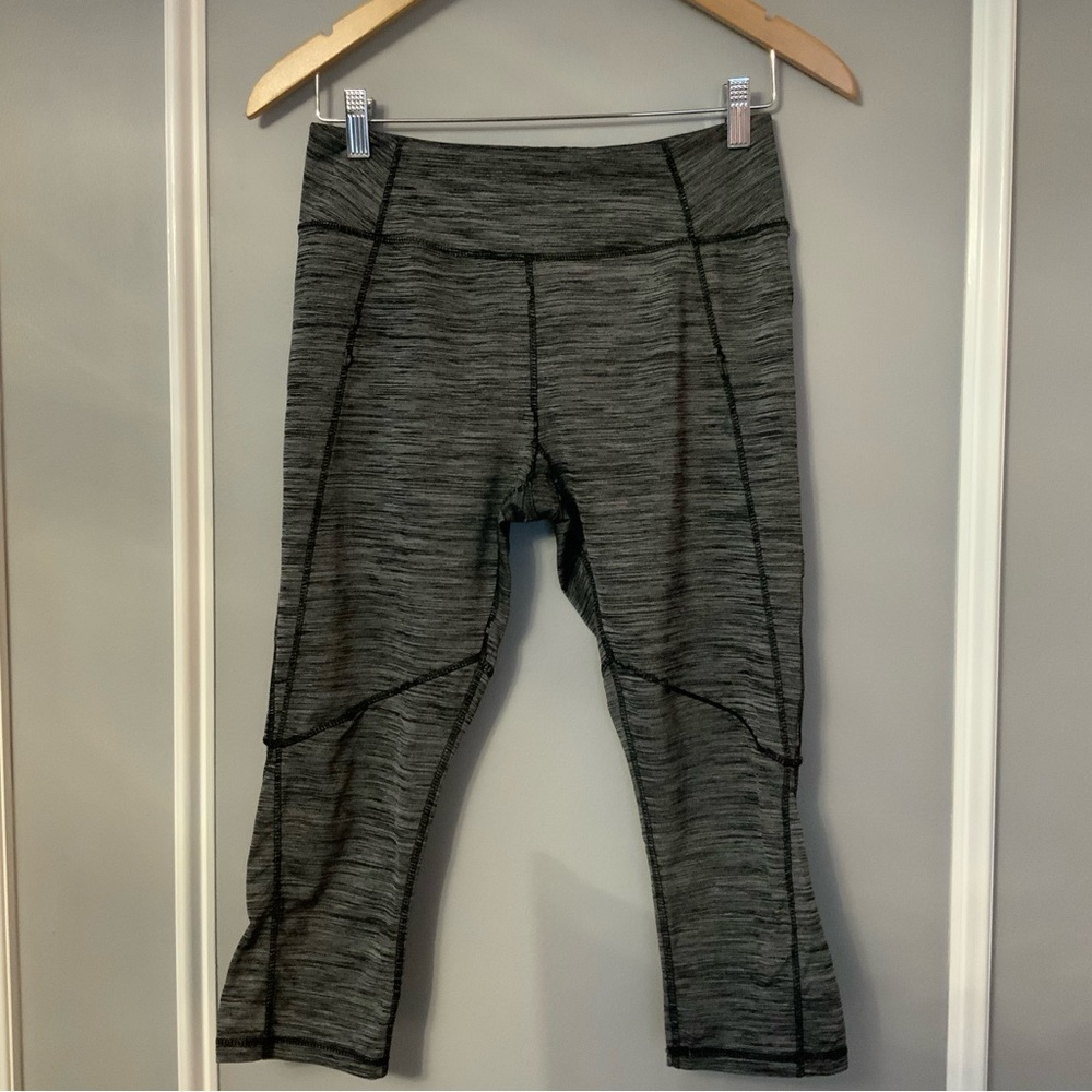 KYODAN GREY CROP LEGGINGS MED